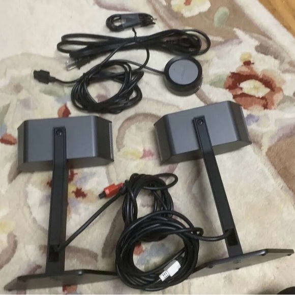 Bose Companion 5 Multimedia Speaker Complete System Computer Speaker - Picture 2 of 10